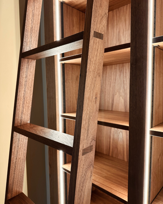 Natural Wood Interiors: Creating Warm, Elegant Spaces